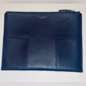 NEW Tory Burch Block T Medium Travel Pouch Clutch Bag Navy